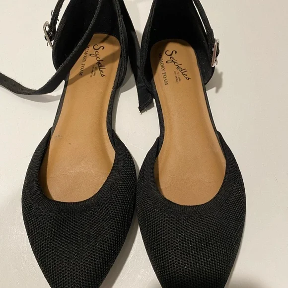 Seychelles Black Ankle Strap Flats - Picture 5 of 7